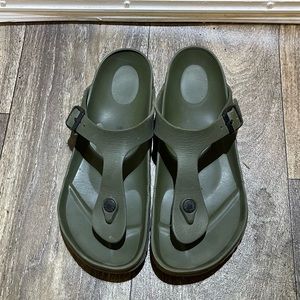 Birkenstock Gizeh Essentials